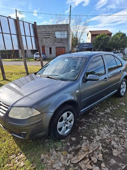 Volkswagen Bora 2.0 Trendline 115cv Tiptronic