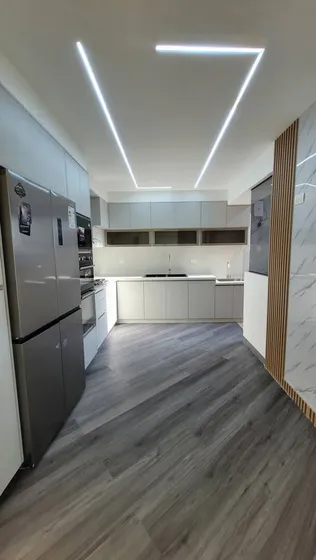 Meb Venta Apartamento Totalmente Remodelado Con Planta 100% Las Chimeneas Valencia 262843