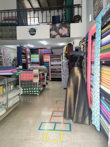 Tienda Textil /almacén Textil Acreditada En Zipa Ven/permuta