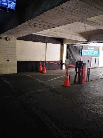 Estacionamiento Agustinas 1361 Sol De Chile