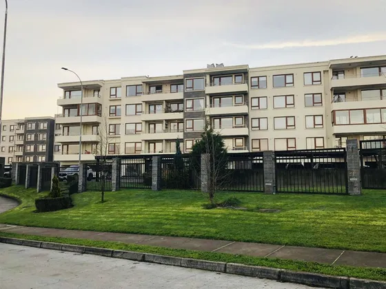 Departamento En Venta De 3 Dorm. En Temuco