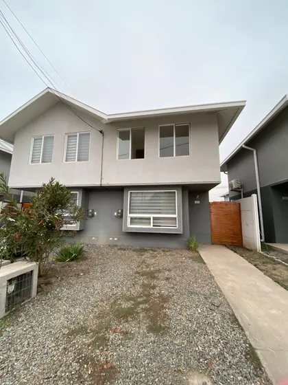Se Vende Cómoda  Casa  Excelente Conectividad, Puente Alto