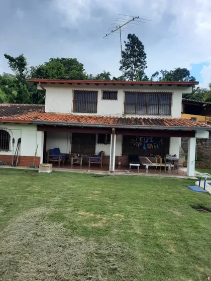 Excelenca Casa, Clima De Montaña, Urb. Cerrada