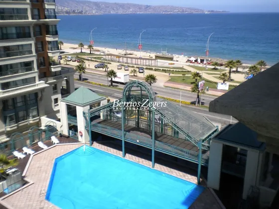 Departamento En Arriendo.4 Dormitorios,3 Baños. Viña Del Mar