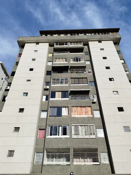 Alquilo Apartamento En La Urbina 