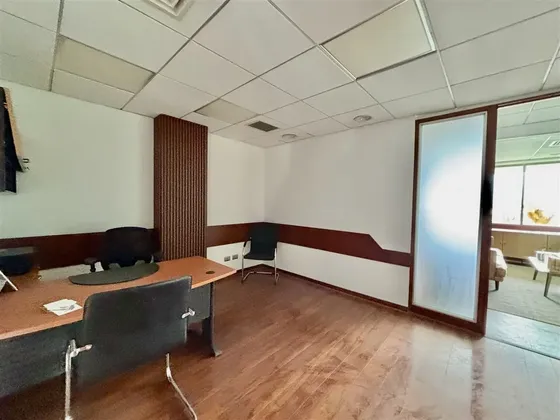 Oficina En Venta En Las Condes