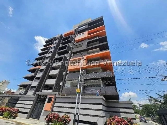 Penthouse En Venta En La Soledad Exclusivo Edificio Nuevo 470 Metros Cuadrados Excelente Precio Estef 25-15489