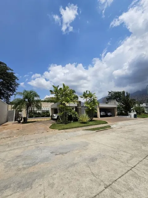 Villa En San Diego Country Club. Etv-001
