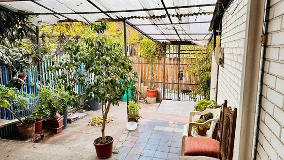 Casa En Venta De 4 Dorm. En Estación Central