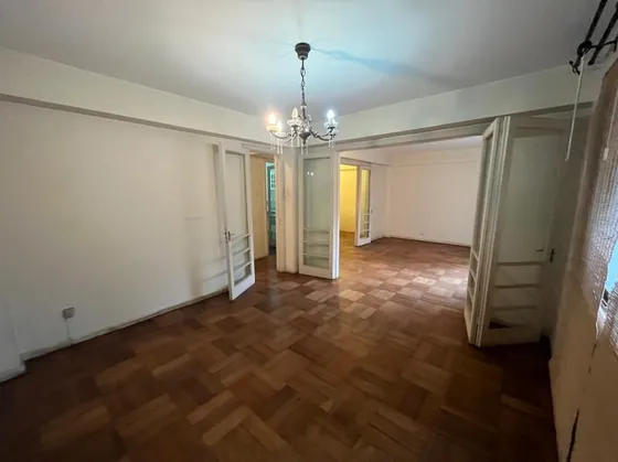 Amplio Depto En Ñuñoa: 3 Habitaciones, 2 Baños