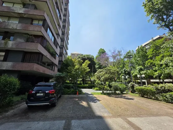 Venta De Espectacular Departamento , Providencia