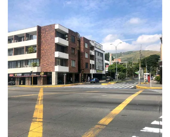 Oficina Al Sur De Cali Edificio San Fernando