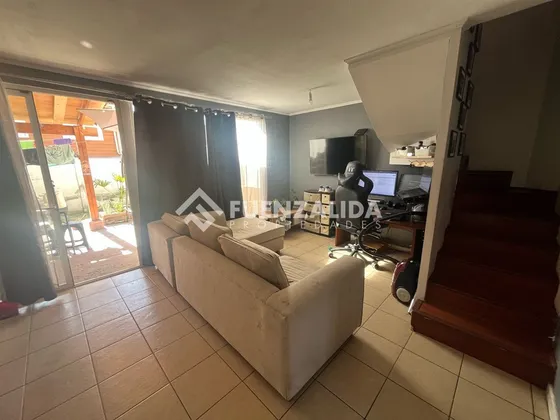 Casa En Venta De 3 Dorm. En Puente Alto Pas
