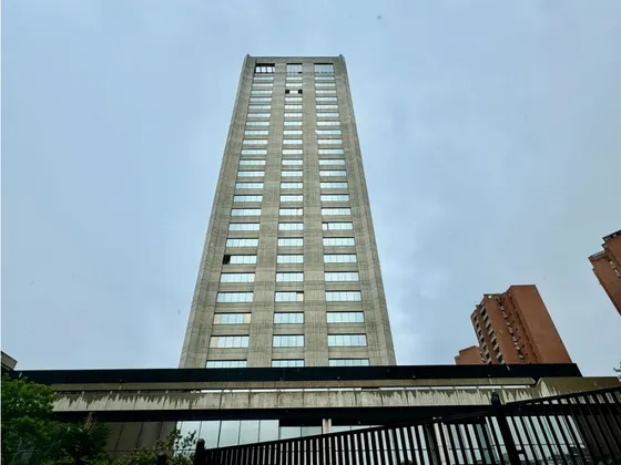 Se Alquila Oficina 388m2 5p Torre Humboldt Prados Del Este