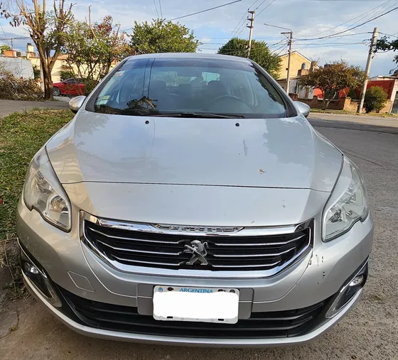 Peugeot 408 1.6 Active