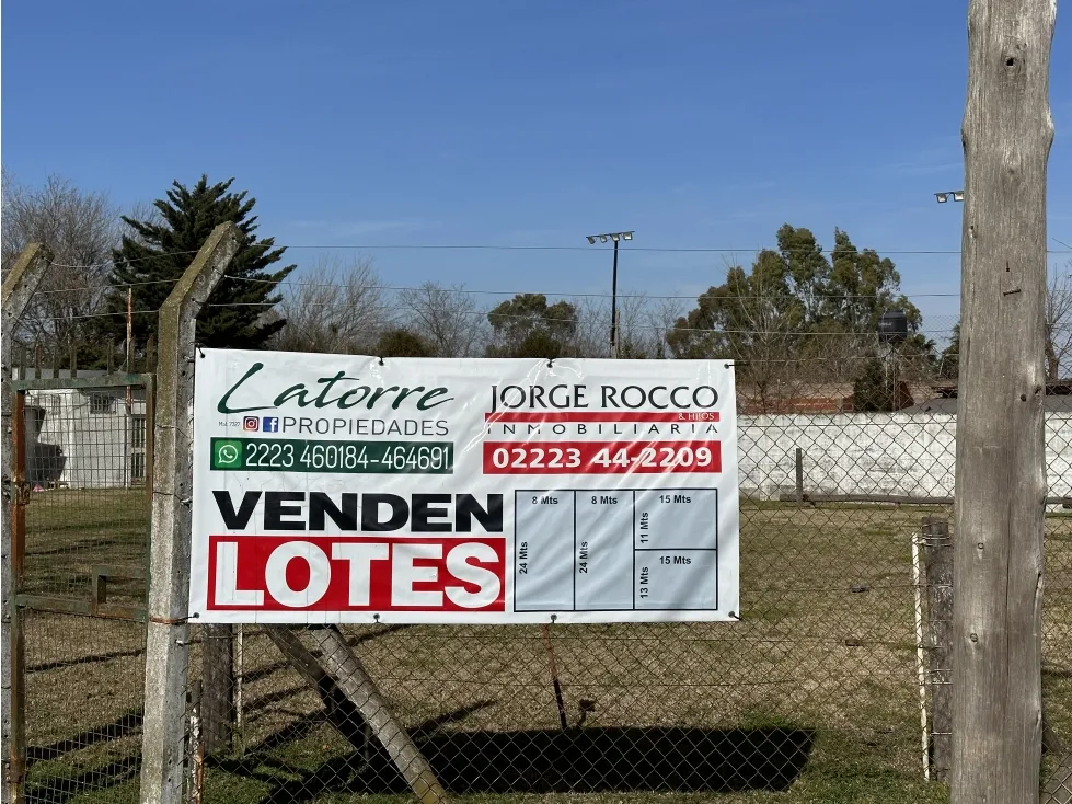 Sale of 2 Lots in República Neighborhood