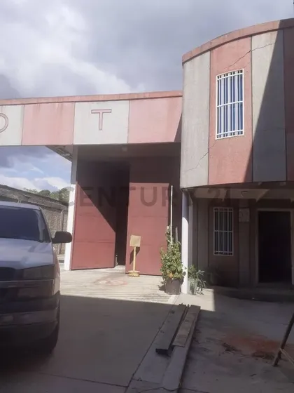 Venta De Galpón