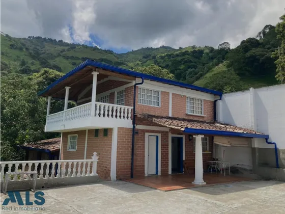 Casa Finca En Girardota Vereda Jamundí!(mls#243844)