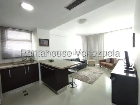  Santa Eduvigis Apartamento En Alquiler  ¡vive Con Vista Y Seguridad! 25-23854 Bb