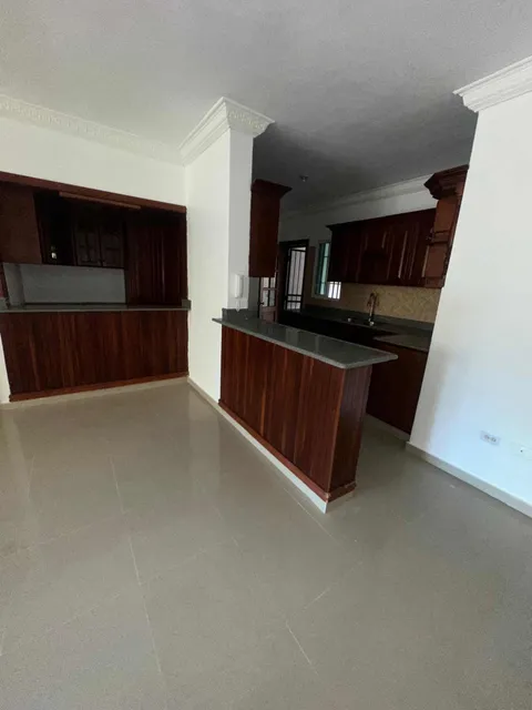 Apto. 3 Hab. Respaldo Los Três Ojos Vacío Rd$ 30 Mil