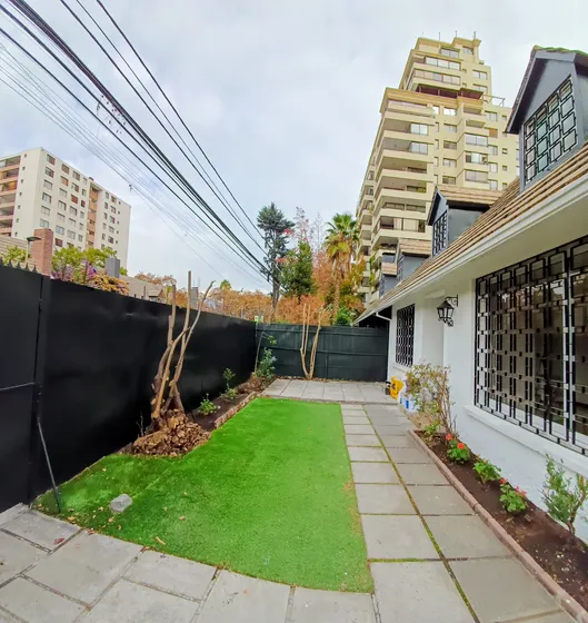 Estupenda Casa Remodelada Martín De Zamora - Málaga