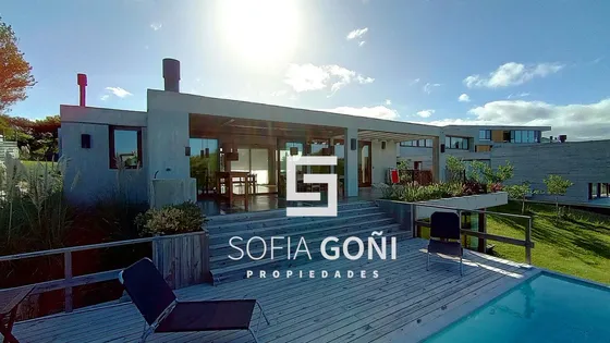 Casa En Residencial Ii De Costa Esmeralda