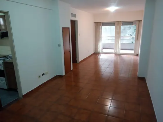 Rioja Y Buenos Aires - 3 Dorm -