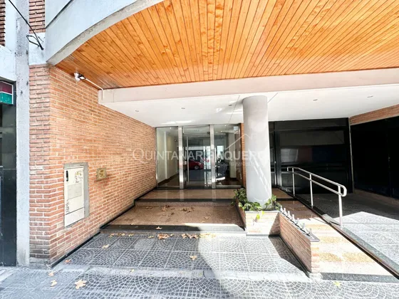 Venta De Departamento Duplex Con Dos Cocheras