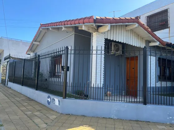 Venta Casa En Termperley Oportunidad Unica !