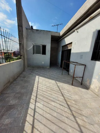 Departamento En Alquiler De 3 Dormitorios En José C. Paz