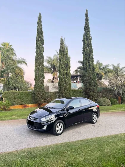 Hyundai Accent 1.4 Cvvt Super Full Limited Hatchback
