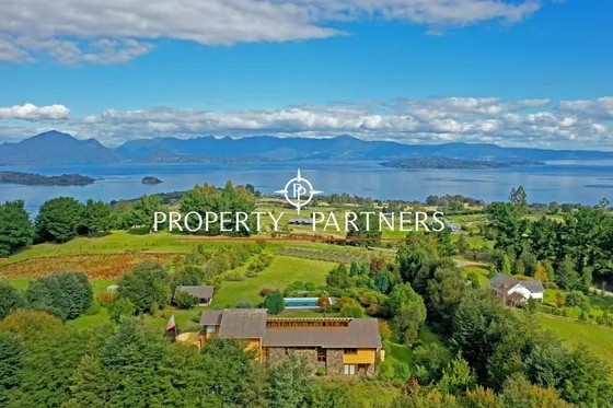 Casa Con Hermosa Vista Y Acceso Al Lago Ranco