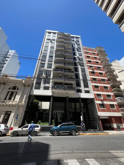 4 Ambientes Excelente - Avellaneda Centro