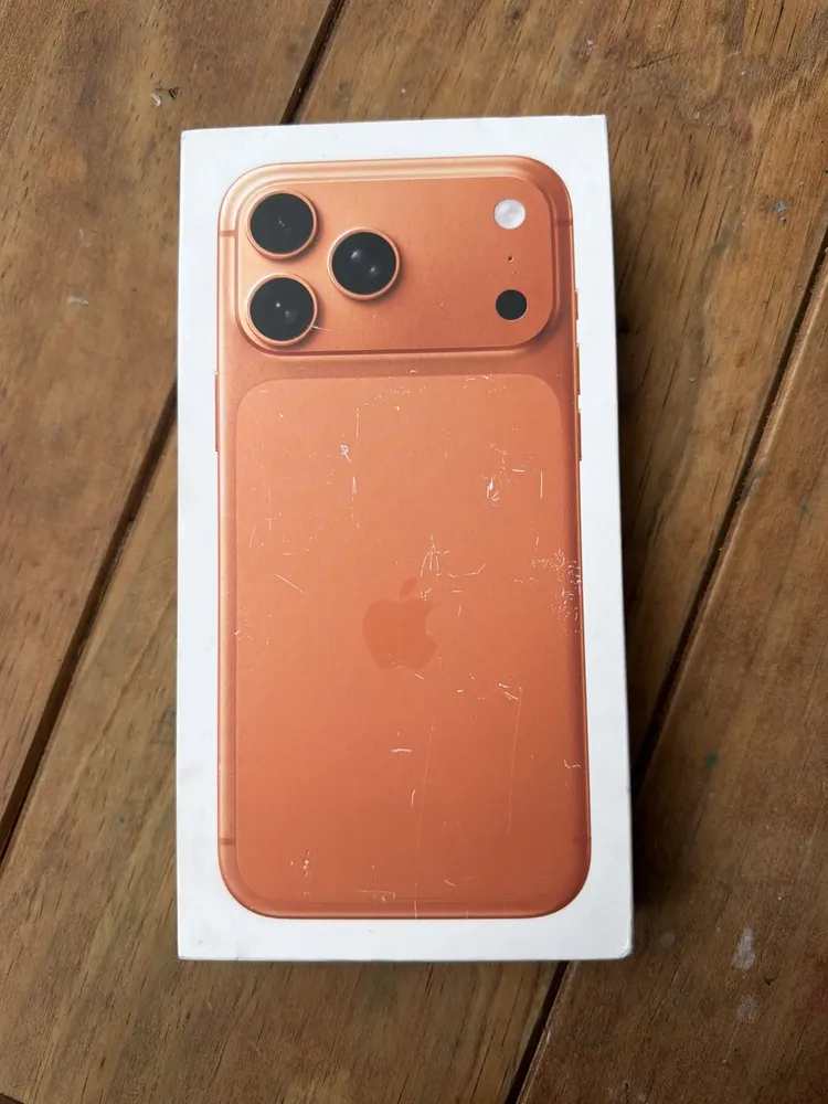iPhone 17 Pro Max 256GB - Laranja-cósmico | Frete grátis