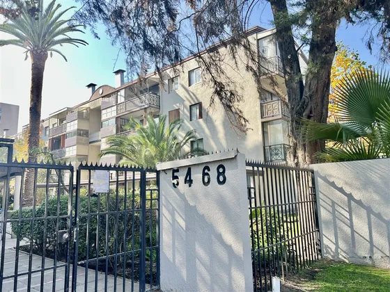 Departamento En Venta De 2 Dorm. En Ñuñoa