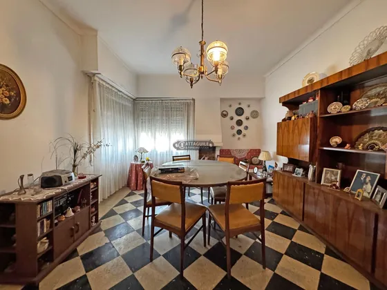 Casa En Venta En Castelar Sur