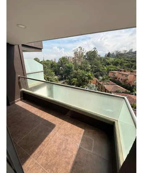 Apartamento En Venta Sector Alcazeres  Sabaneta