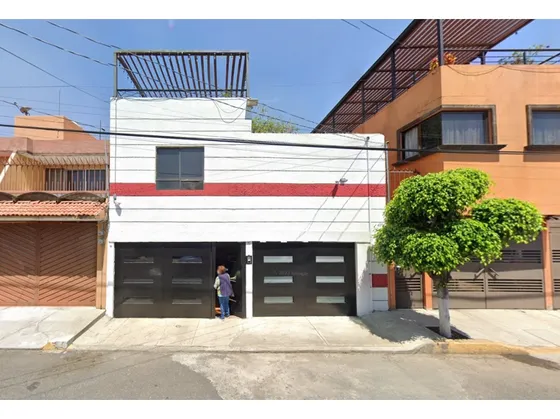 Casa En Remate En Nueva Vallejo, F-301
