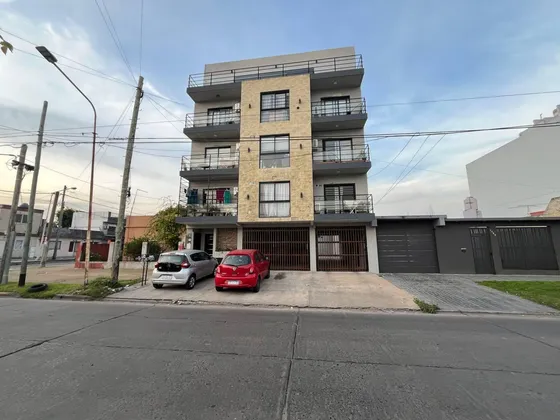 Departamento Semipiso 3 Ambientes En Venta Villa Luzuriaga