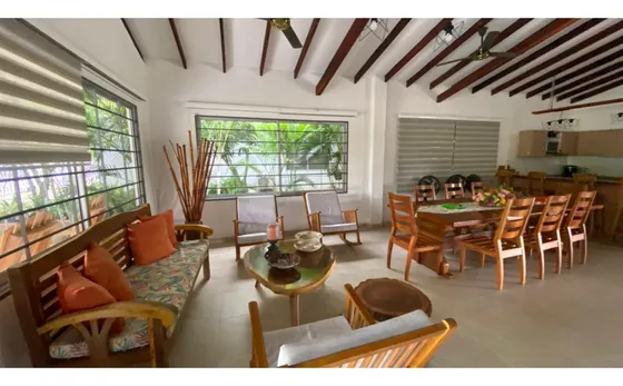 Vende Casa En Conjunto Cerrado Via  A Planeta Rica 