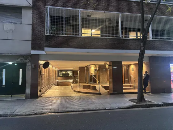 Venta Cochera Fija Cubierta Recoleta 