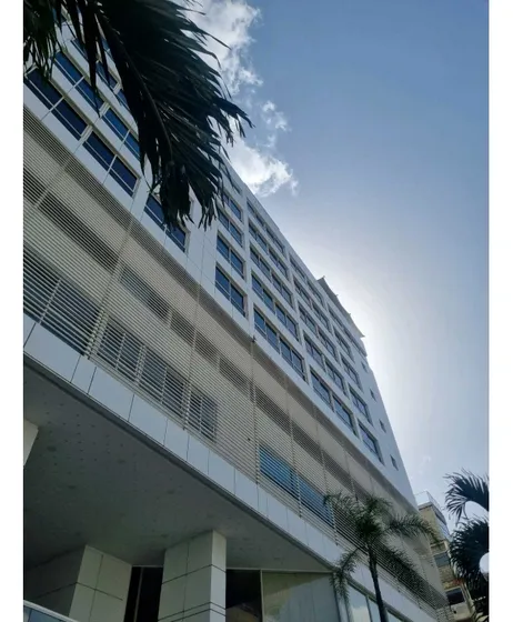 Alquilo Oficina Amoblada 200m2 Las Mercedes 4841