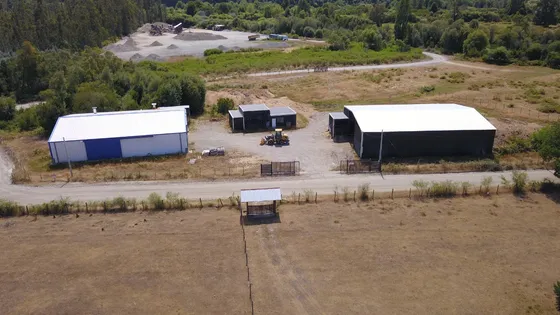 Vendo Terreno 10.000 Mts Con 2 Galpones Comuna Los Lagos