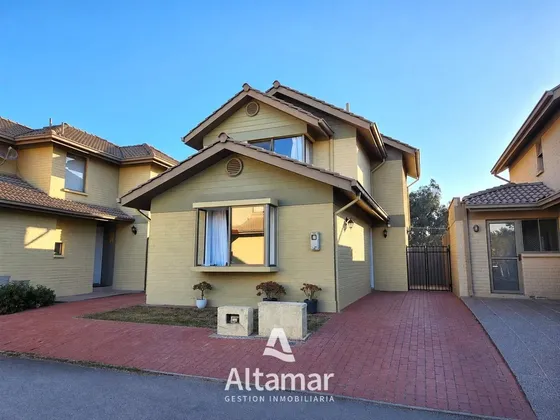 Venta Casa 3d 3b En Condominio Sector Ulriksen La Serena