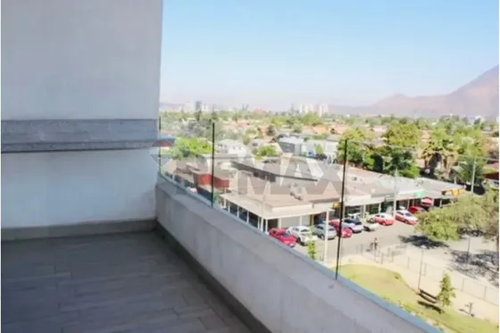 Duplex En Vitacura/frente Plaza/2 Estacionamientos