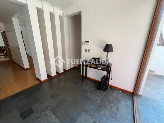 Casa En Arriendo 4d 6b 3e Piscina Lomas De Montemar