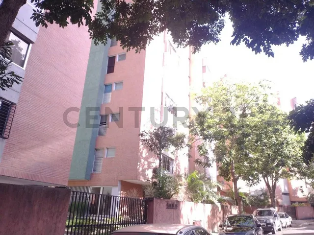 La Boyera Los Pinos, Vendo Apartamento, Piso Bajo. Calle Cerrada Con Vigilancia.