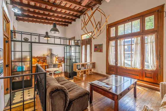 Casa De Estilo - Venta - 5 Amb - Suite - Patio - Terraza - Quincho - Colegiales
