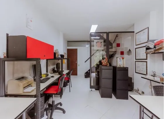 Vendo Oficina En La Milla De Oro, Cerca Oviedo