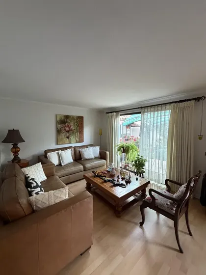 Venta Casa 5hab 3ba La Florida